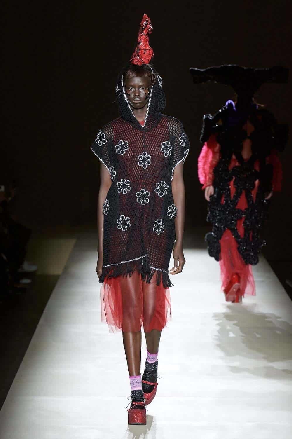 noir kei ninomiya ラメニット　網　S 23FW Noir Kei Ninomiya Spring 2023 Ready-to-Wear Collection | Vogue
